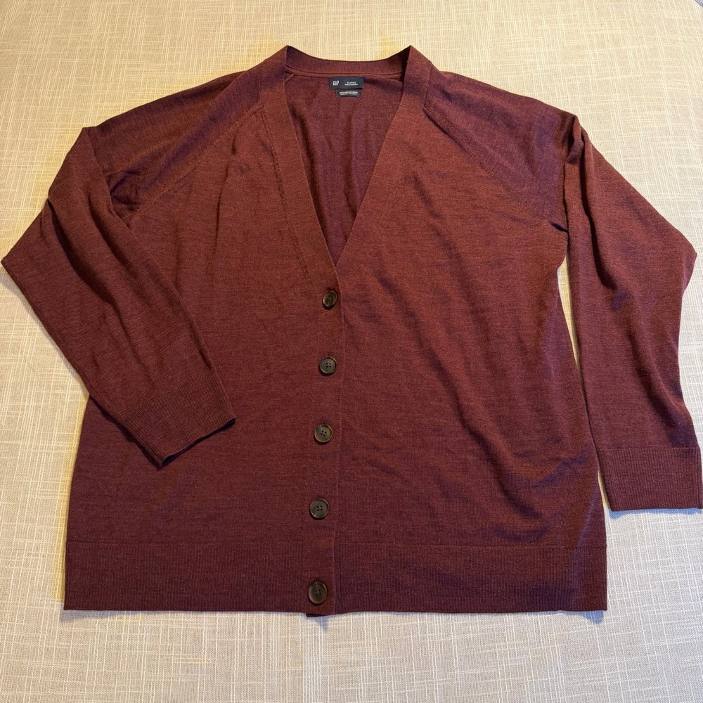 Gap Womens XL Burgundy 100% Merino Wool V-Neck Button Front Cardigan Sweater